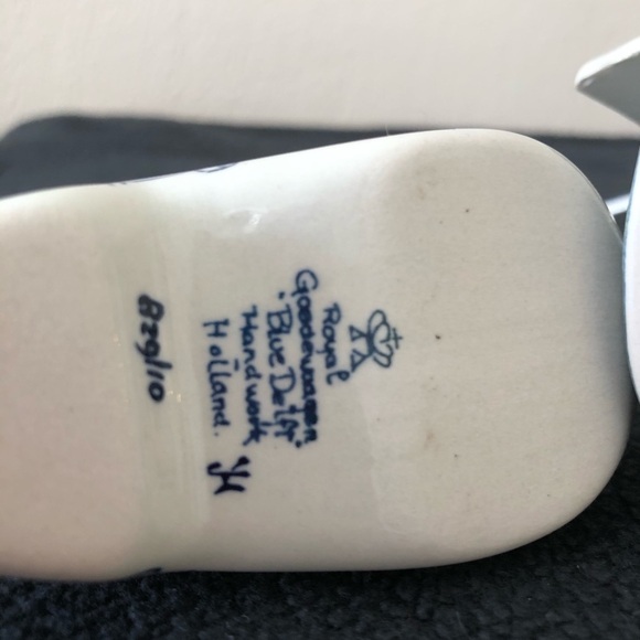 Royal Goedewaagen Blue Deift Windmill and Shoe - Picture 3 of 3